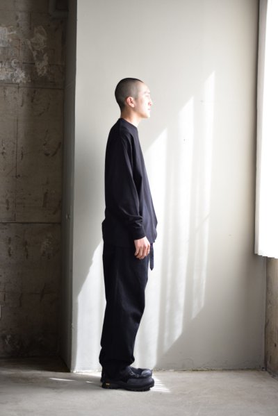 画像1: COMOLI (コモリ) コットンジャージ 長袖Tシャツ [BLACK]