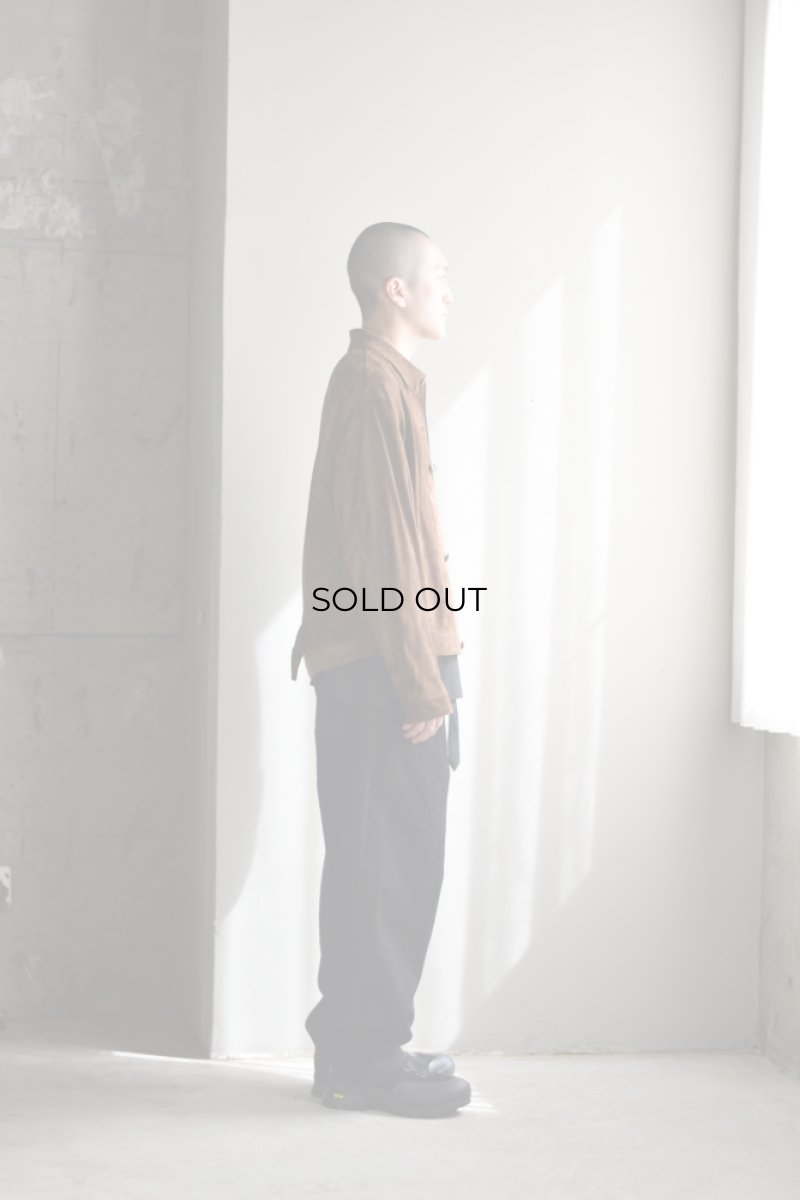 身長175cm、体重62kgの体型でサイズ3の着用例