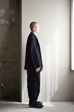 身長175cm、体重62kgの体型でサイズ2の着用例