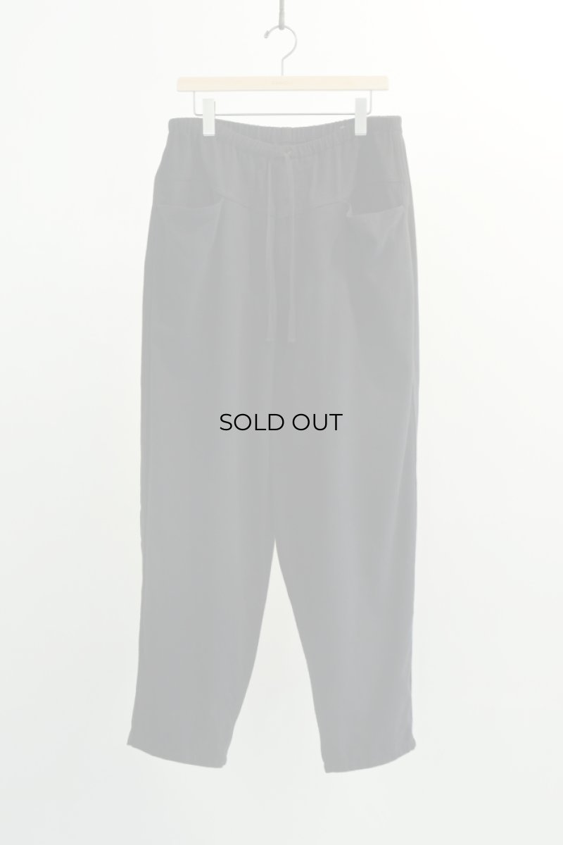 画像5: COMOLI (コモリ) ブラックドリル テーパードパンツ [BLACK] (5)