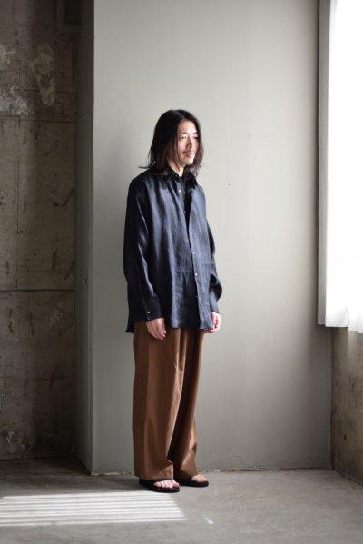 画像1: MARKAWARE (マーカウェア) Organic Cotton Voile Yarn Twill Triple Pleated Easy Trousers [BURNT UMBER]