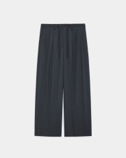 画像5: MARKAWARE (マーカウェア) Organic Wool 2/80 Tropical Triple Pleated Easy Trousers [CHARCOAL]  (5)