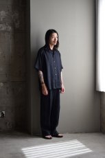 身長176cm、体重60kgの体型でサイズ2の着用例