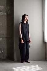 身長176cm、体重60kgの体型でサイズ3の着用例