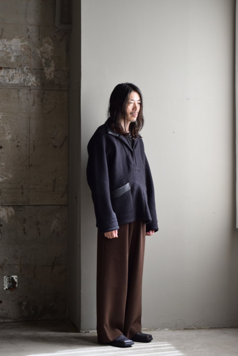 画像1: m's braque (エムズ ブラック) TUCKED BAGGY PANTS [BROWN]