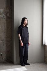 身長176cm、体重60kgの体型でサイズ2の着用例