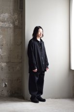 身長176cm、体重60kgの体型でサイズ3の着用例