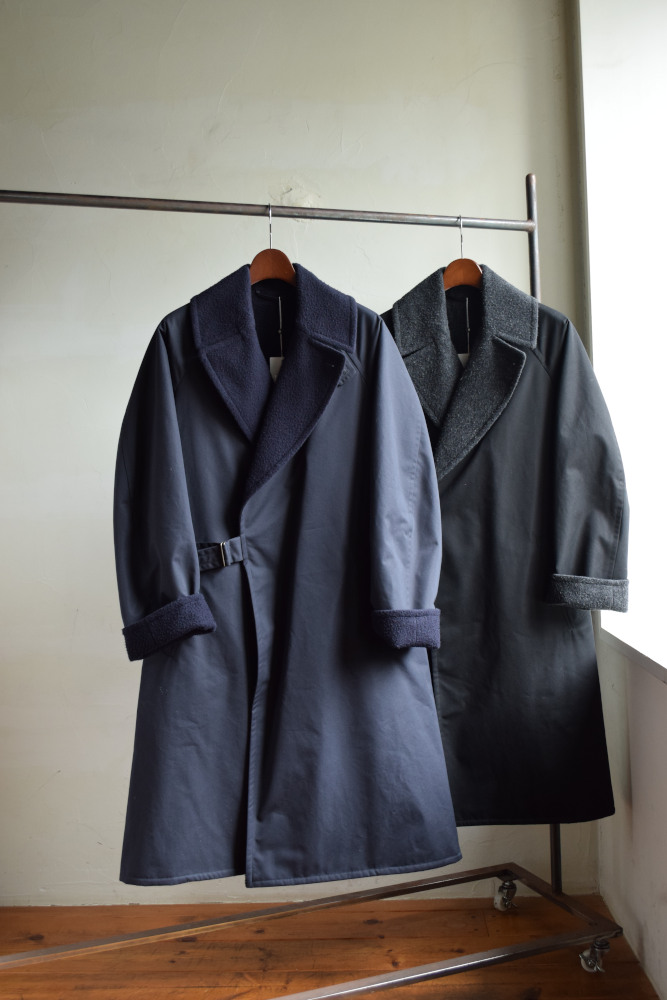 comoli  17ss タイロッケンコートBLK2美品