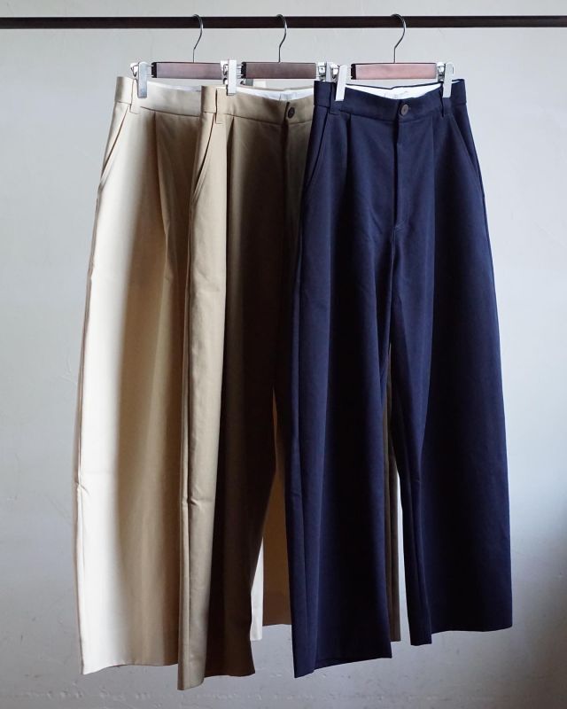 PEACHED COTTON TWILL VOLUME PLEAT PANTS