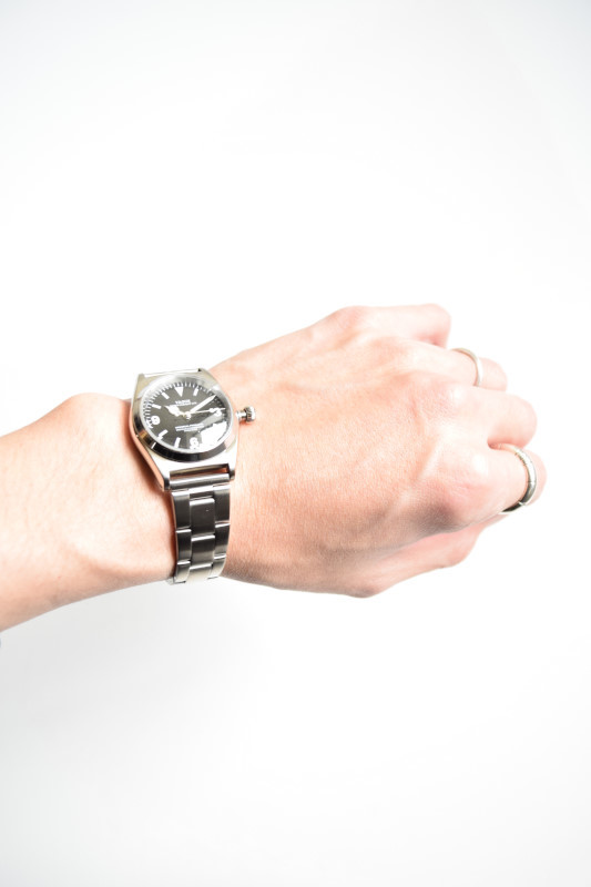 UNIVERSAL PRODUCTS (ユニバーサルプロダクツ) × VAGUE WATCH ...