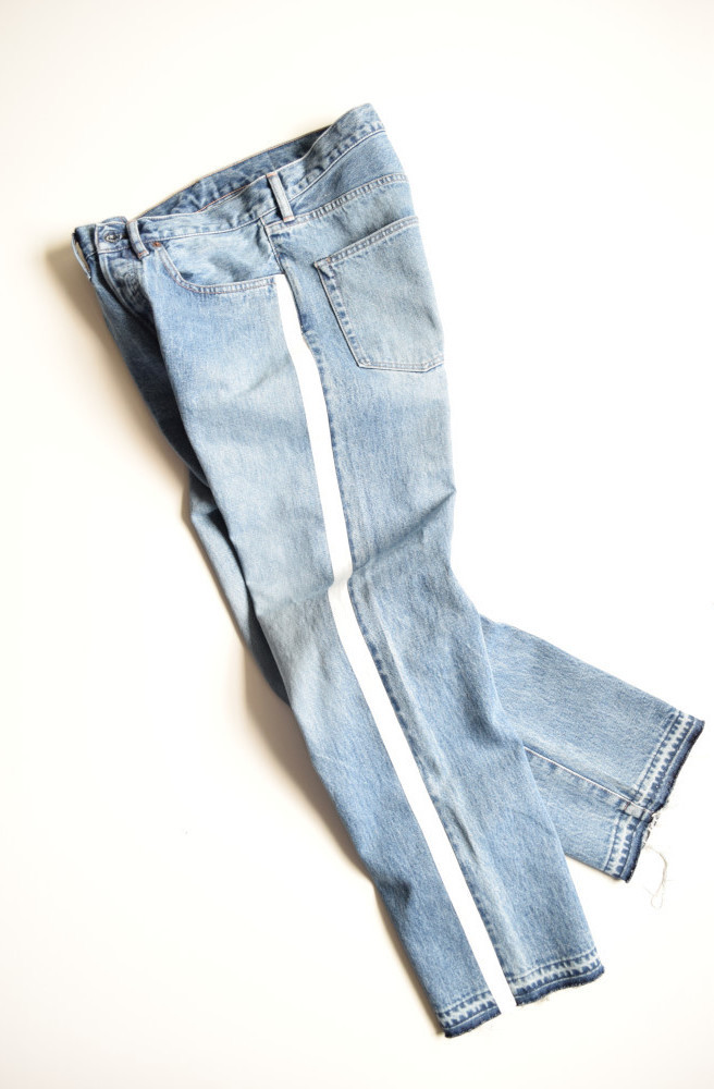 MORE SALE】UNUSED (アンユーズド) 13.5oz side print denim pants