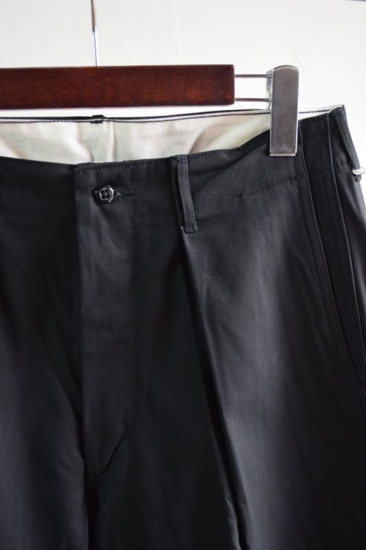 MARKAWARE (マーカウェア) ORGANIC COTTON DRY TWILL 41KHAKI WIDE [BLACK]