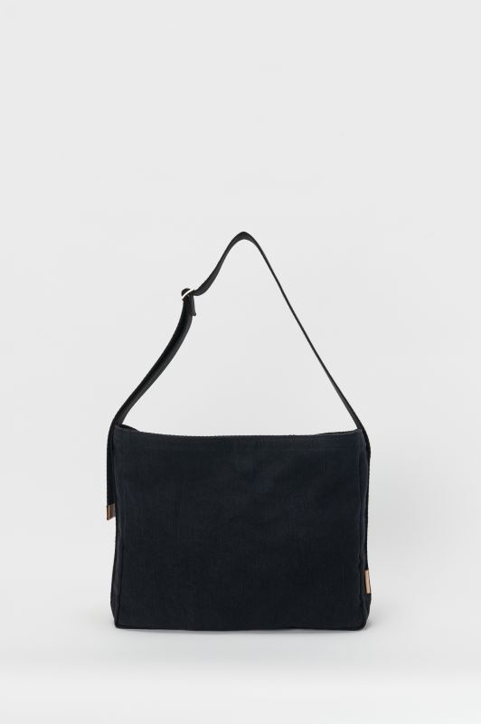 hender scheme (エンダースキーマ) square shoulder bag small [2-colors]