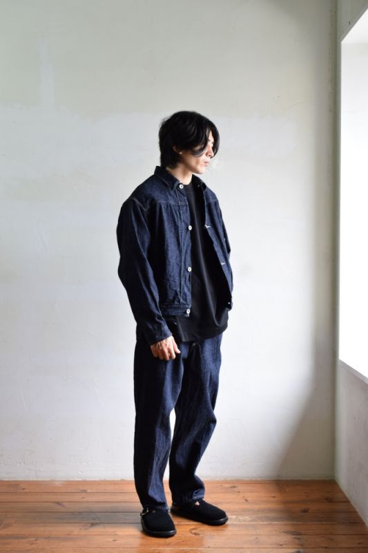 経典 22ss SIZE1 衝撃特価 comoli BLACK/ECRU ベルテッドデニム size1