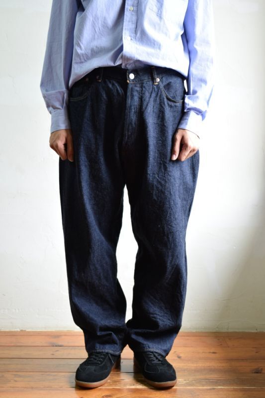 comoli 5p デニム　navy