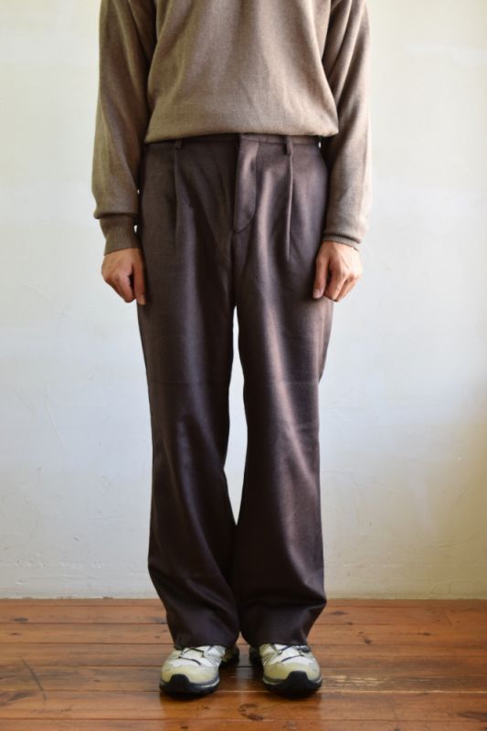 【SALE】Cale (カル) ウールアンゴラシルク 1タックパンツ [DARK BROWN]