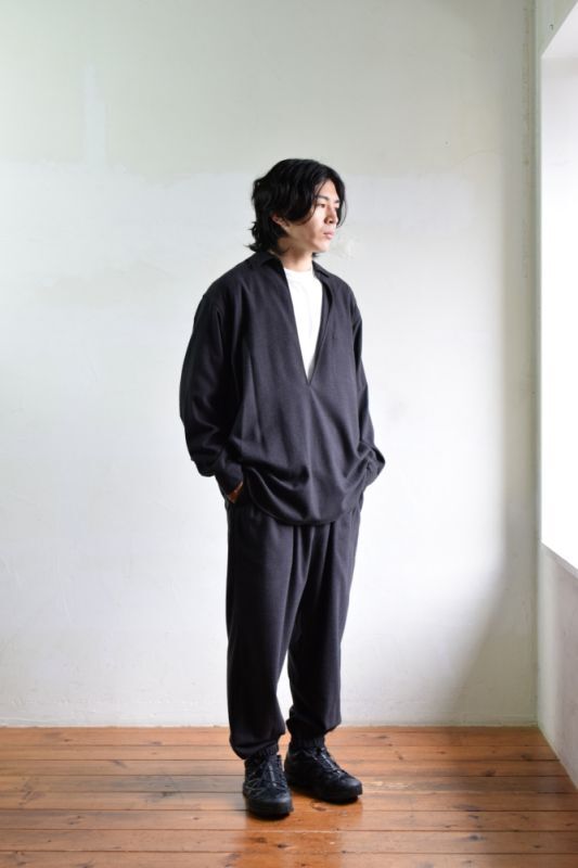 COMOLI /ウールビエラドローストリングパンツ22AW-