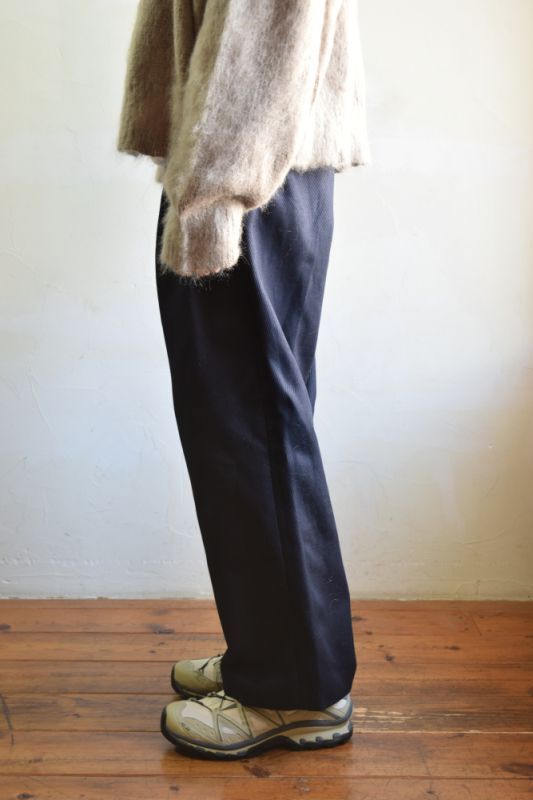 SALE】URU (ウル) COTTON KARSEY 2 TUCK PANTS [D.NAVY]