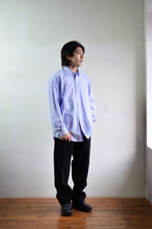 comoliシャツ　21ss size2 sax