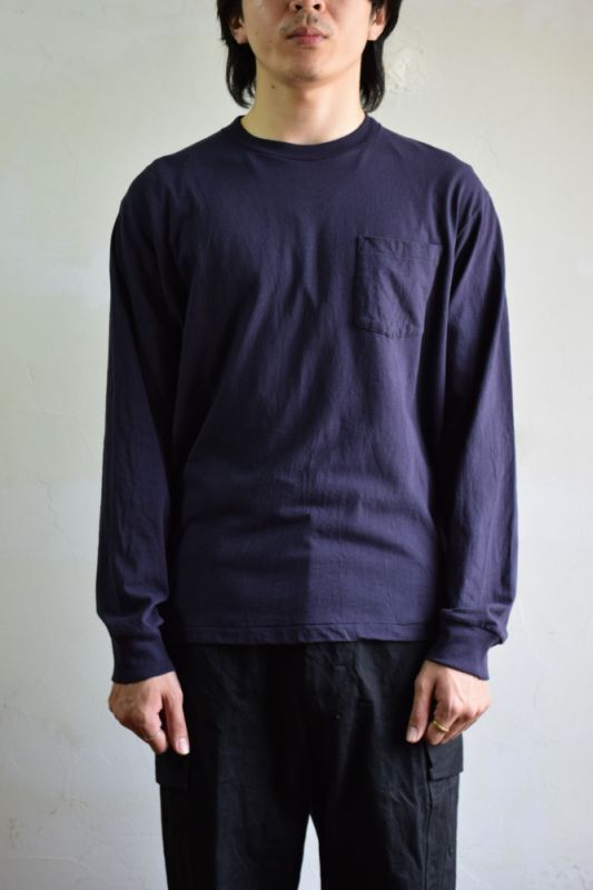 COMOLI (コモリ) SURPLUS 長袖Tシャツ [NAVY]