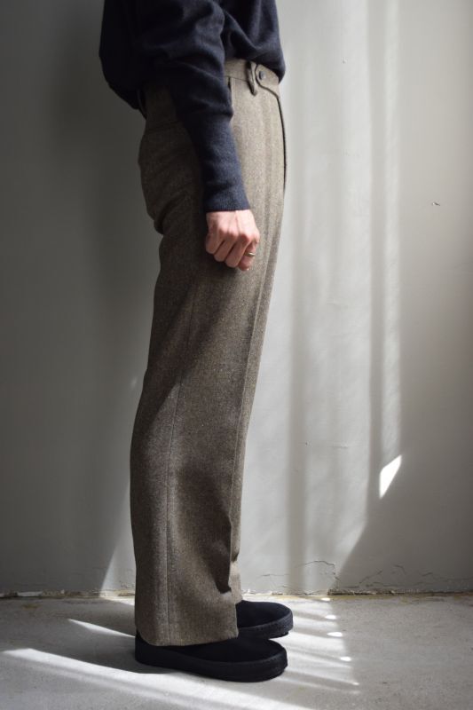 m's braque (エムズ ブラック) NEW FLARE PANTS [Mix Tweed Khaki]