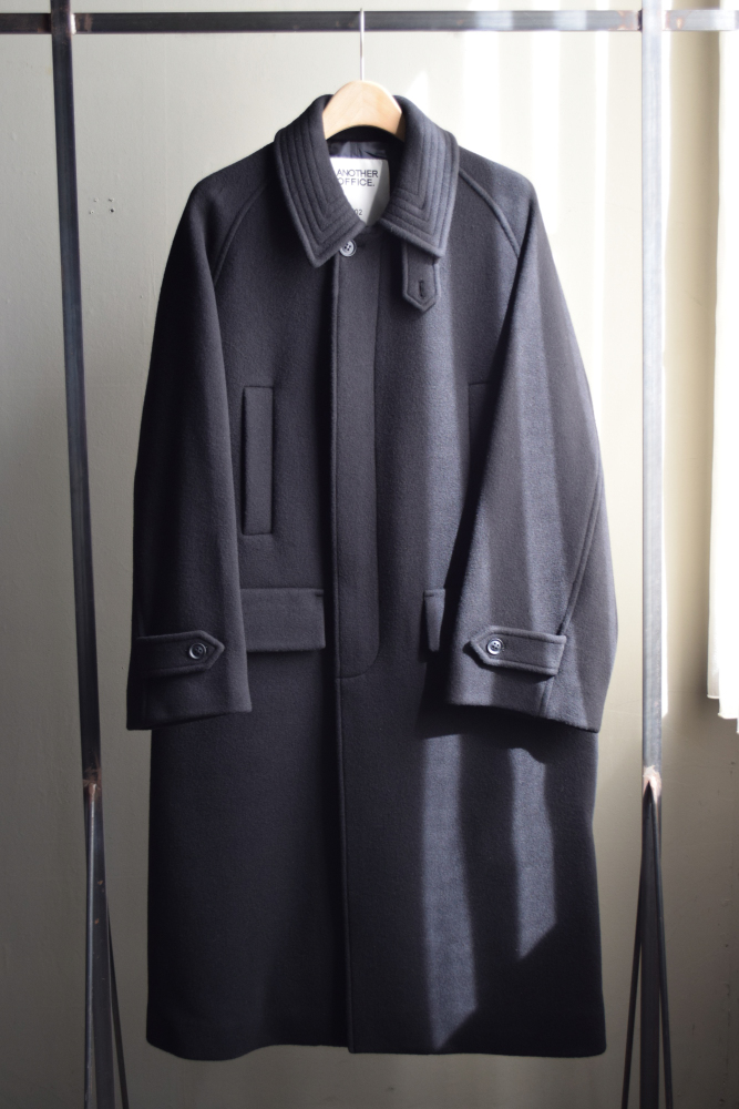 ANOTHER OFFICE (アナザーオフィス) Voyager Bold Balmacaan Coat [Black]