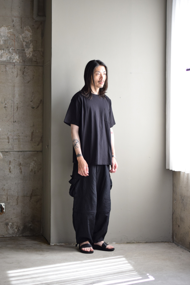 COMOLI (コモリ) サープラス Tシャツ [BLACK]